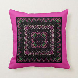Pernă decorativă DANTELATĂ FUCHSIA